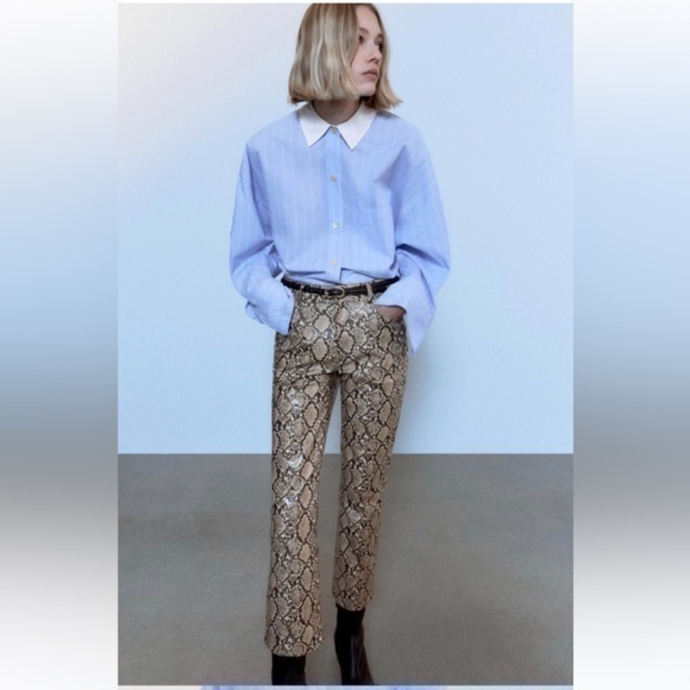BLOGGERS FAVORITE NWT Zara Animal Embossed Faux Leather Snake Mini Flared Pants